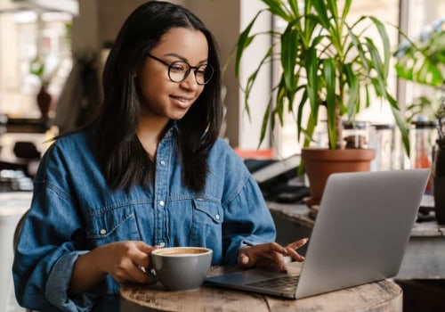 Exploring the Benefits of Faster Access to Help for Academic Success